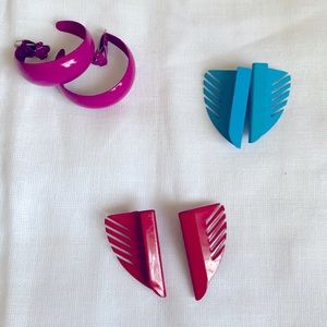 3 pairs of clip on earrings